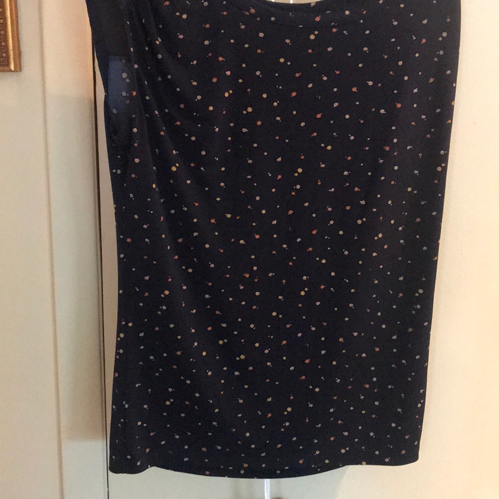 Limited sm sleeveless blk print top